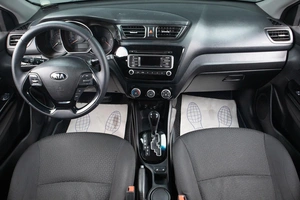 Седан Kia Rio 2016 года, 999000 рублей, Оренбург