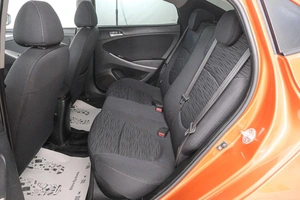 Седан Hyundai Solaris 2014 года, 1149000 рублей, Красноярск