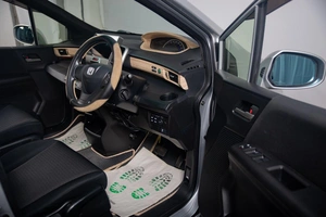 Минивэн Honda Freed 2012 года, 1149000 рублей, Томск