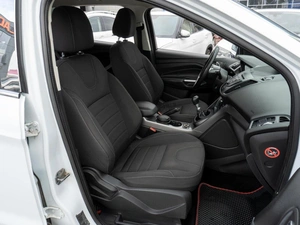 Внедорожник Ford Kuga 2013 года, 1059000 рублей, Саратов
