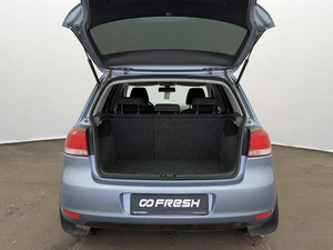 Хетчбэк Volkswagen Golf 2011 года, 673000 рублей, Орёл