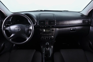 Седан Toyota Avensis 2008 года, 779000 рублей, Пермь