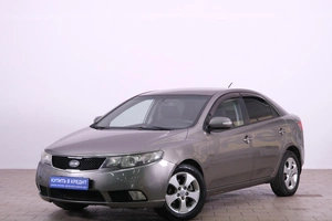 Седан Kia Cerato 2009 года, 749000 рублей, Омск