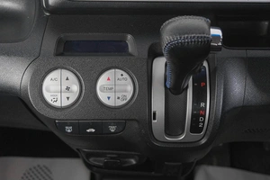 Хетчбэк Honda Life 2012 года, 639000 рублей, Кемерово