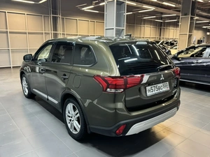 Внедорожник Mitsubishi Outlander 2020 года, 2147000 рублей, Красноярск