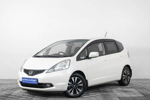 Хетчбэк Honda Fit 2009 года, 799000 рублей, Кемерово