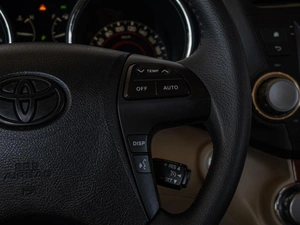 Внедорожник Toyota Highlander 2012 года, 2420000 рублей, Краснодар
