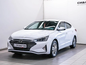 Седан Hyundai Elantra 2019 года, 1579000 рублей, Красноярск
