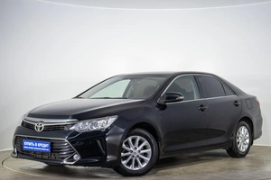 Седан Toyota Camry 2017 года, 1919000 рублей, Оренбург