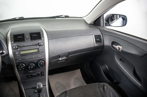 Седан Toyota Corolla 2008 года, 839000 рублей, Пермь