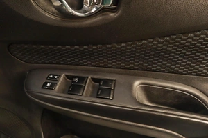 Хетчбэк Nissan Note 2014 года, 869000 рублей, Челябинск