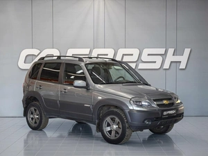 Внедорожник Chevrolet Niva 2017 года, 870000 рублей, Муром