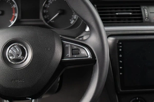 Лифтбек Skoda Rapid 2017 года, 1079000 рублей, Оренбург
