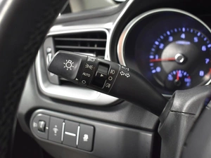 Хетчбэк Kia Ceed 2018 года, 1384100 рублей, Казань