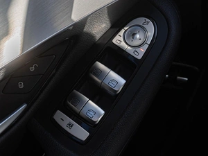 Внедорожник Mercedes-benz GLC-класс 2017 года, 3100000 рублей, Краснодар