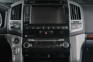Внедорожник Toyota Land Cruiser 2013 года, 3999000 рублей, Тюмень