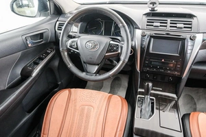 Седан Toyota Camry 2016 года, 1749000 рублей, Красноярск
