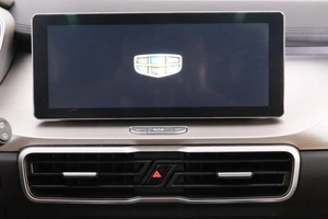 Внедорожник Geely Coolray 2021 года, 1689000 рублей, Омск