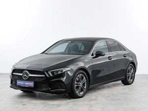 Седан Mercedes-benz A-класс 2019 года, 2519050 рублей, Москва