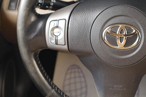 Внедорожник Toyota RAV4 2007 года, 1269000 рублей, Тюмень