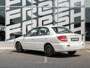 Седан Kia Rio 2005 года, 260000 рублей, Краснодар