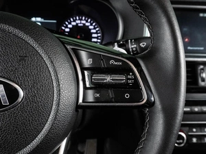Седан Kia Optima 2019 года, 2047000 рублей, Воронеж