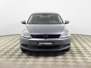 Седан Volkswagen Jetta 2013 года, 955200 рублей, Казань