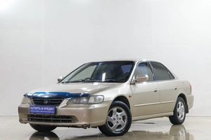 Седан Honda Accord 2000 года, 499000 рублей, Новокузнецк