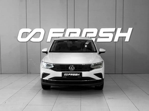 Внедорожник Volkswagen Tiguan 2021 года, 3360000 рублей, Тверь