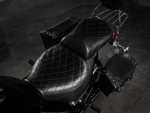 Suzuki Intruder C1800R (VLR 1800) 2011 года, 1156000 рублей, Тюмень