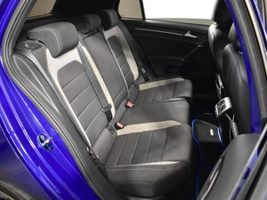 Хетчбэк Volkswagen Golf R 2014 года, 2612900 рублей, Казань