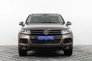 Внедорожник Volkswagen Touareg 2011 года, 2199000 рублей, Сургут