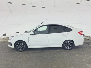 Лифтбек ВАЗ (LADA) Granta 2023 года, 925000 рублей, Клинцы