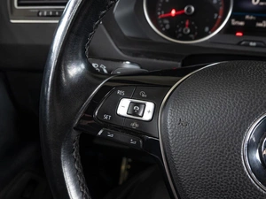 Внедорожник Volkswagen Tiguan 2019 года, 2600000 рублей, Краснодар