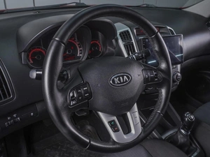 Универсал Kia Ceed 2010 года, 680000 рублей, Ростов-на-Дону