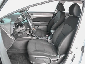 Седан Hyundai Elantra 2020 года, 1559000 рублей, Аксай