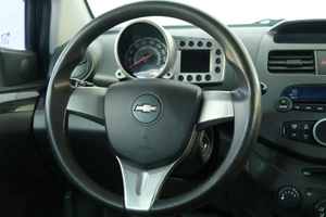 Хетчбэк Chevrolet Spark 2012 года, 539000 рублей, Омск