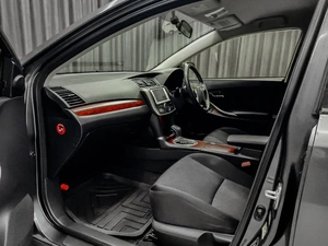 Седан Toyota Allion 2012 года, 1149000 рублей, Красноярск