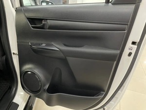 Пикап Toyota Hilux 2021 года, 4497000 рублей, Солонцы