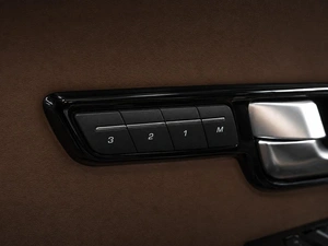 Внедорожник Land Rover Range Rover Evoque 2013 года, 2400000 рублей, Тюмень