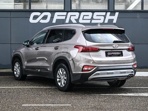 Внедорожник Hyundai Santa Fe 2019 года, 3184000 рублей, Кирилловка