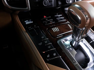 Внедорожник Porsche Cayenne S 2010 года, 2199000 рублей, Тюмень