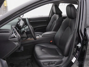 Седан Toyota Camry 2019 года, 2820000 рублей, Волгоград