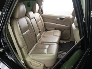 Внедорожник Nissan Pathfinder 2016 года, 2889000 рублей, Тюмень