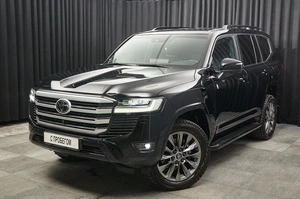 Внедорожник Toyota Land Cruiser 2021 года, 10500000 рублей, Красноярск