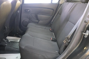 Седан Renault Logan 2016 года, 689000 рублей, Омск