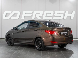 Седан Hyundai Solaris 2015 года, 899000 рублей, Сургут