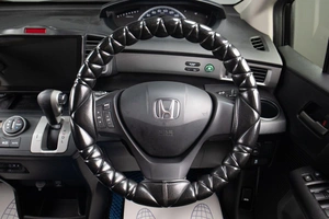 Минивэн Honda Freed 2013 года, 1229000 рублей, Оренбург