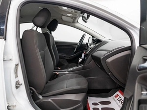 Хетчбэк Ford Focus 2018 года, 999000 рублей, Красноярск