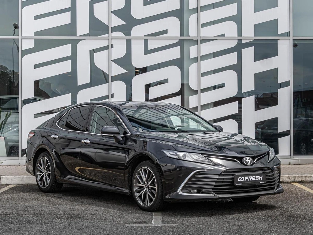 Седан Toyota Camry 2022 года, 3320000 рублей, Краснодар